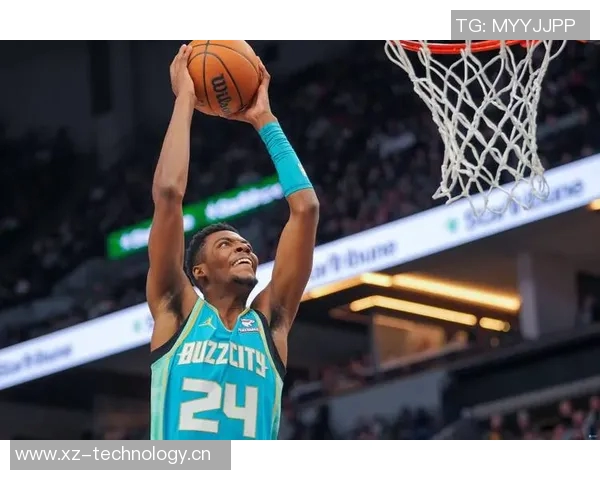 迈尔斯布里奇斯上半场表现出色8投3中贡献14分3助攻并罚球全中